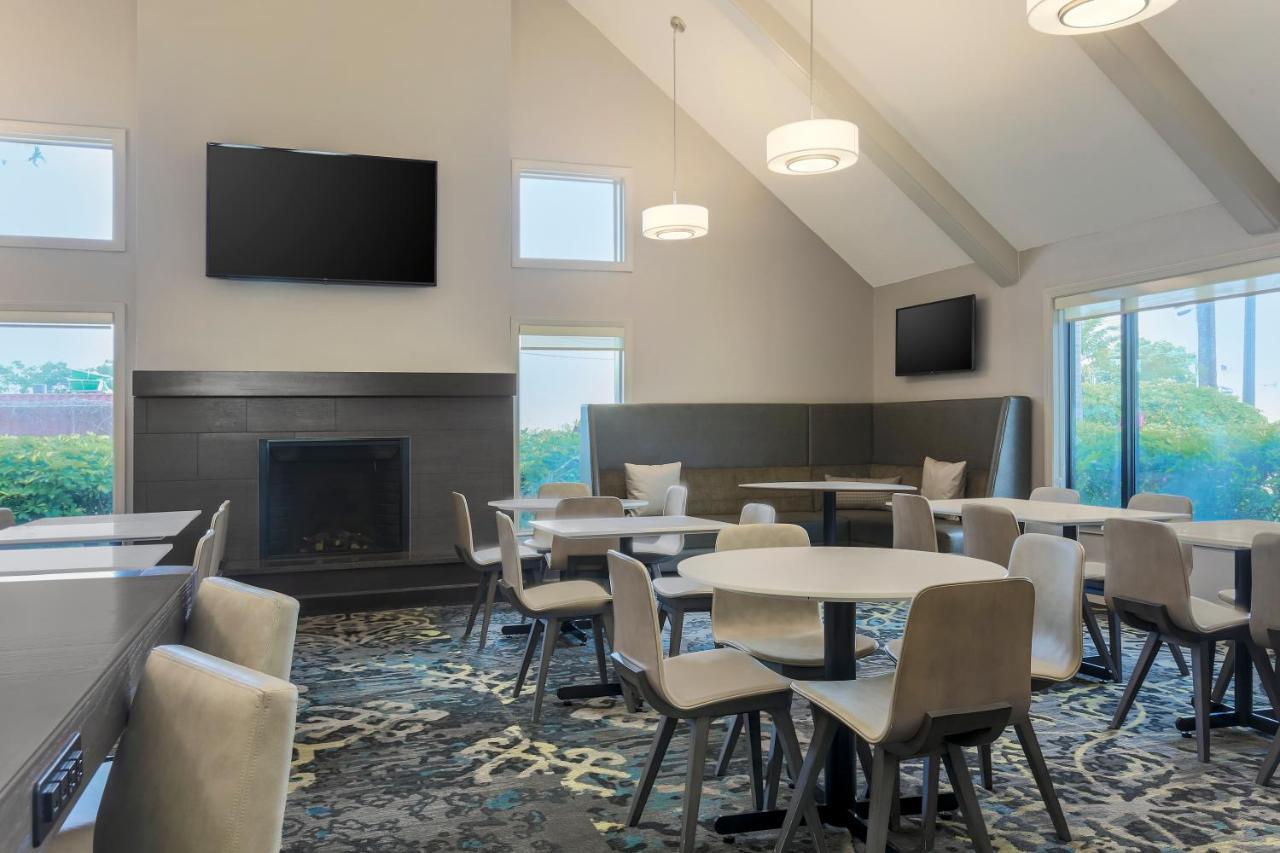 Residence Inn St. Petersburg Clearwater Exterior foto